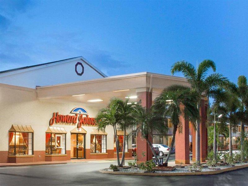 Howard Johnson By Wyndham Ft. Myers Fl Fort Myers Eksteriør billede