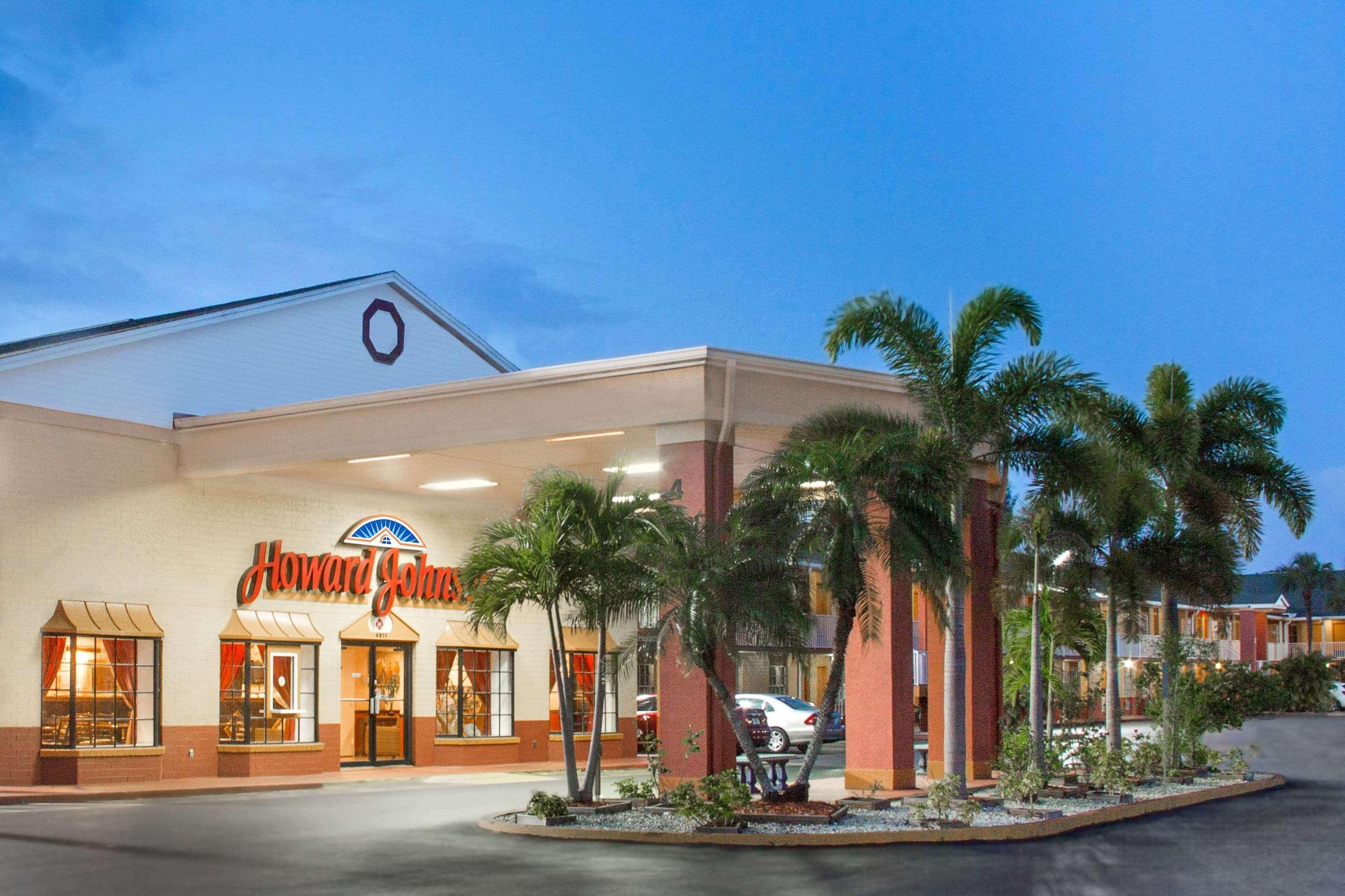 Howard Johnson By Wyndham Ft. Myers Fl Fort Myers Eksteriør billede